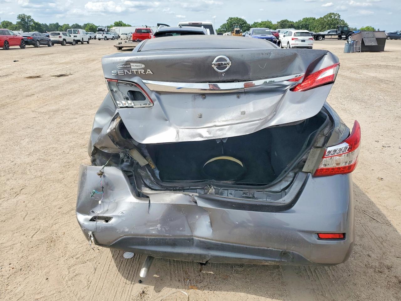 Nissan Sentra S