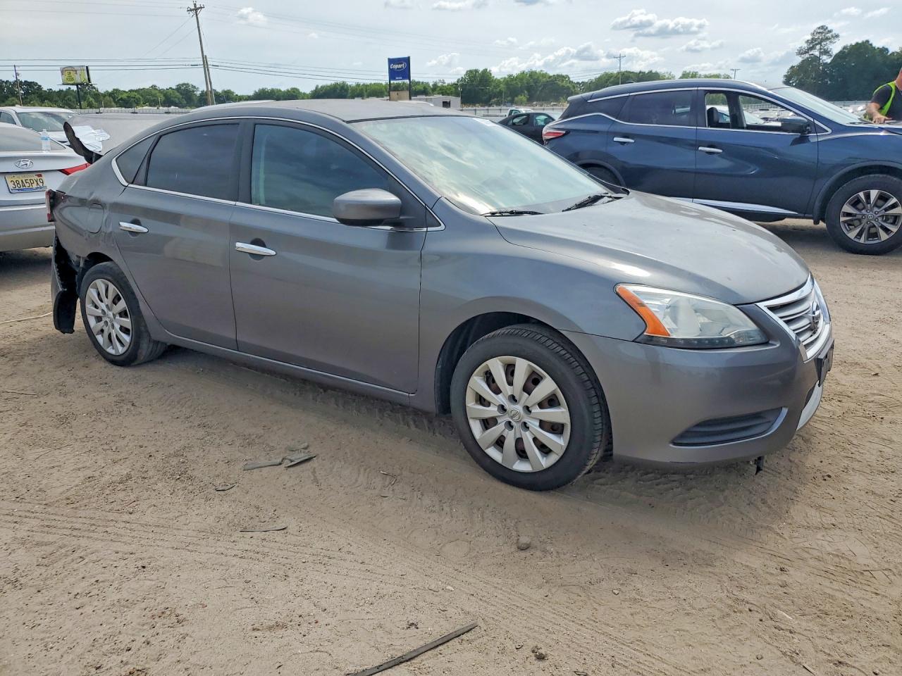 Nissan Sentra S