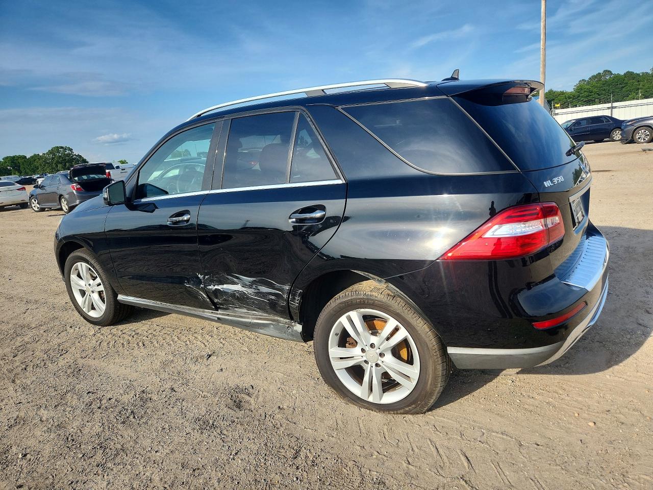 Mercedes-Benz M-Class 350