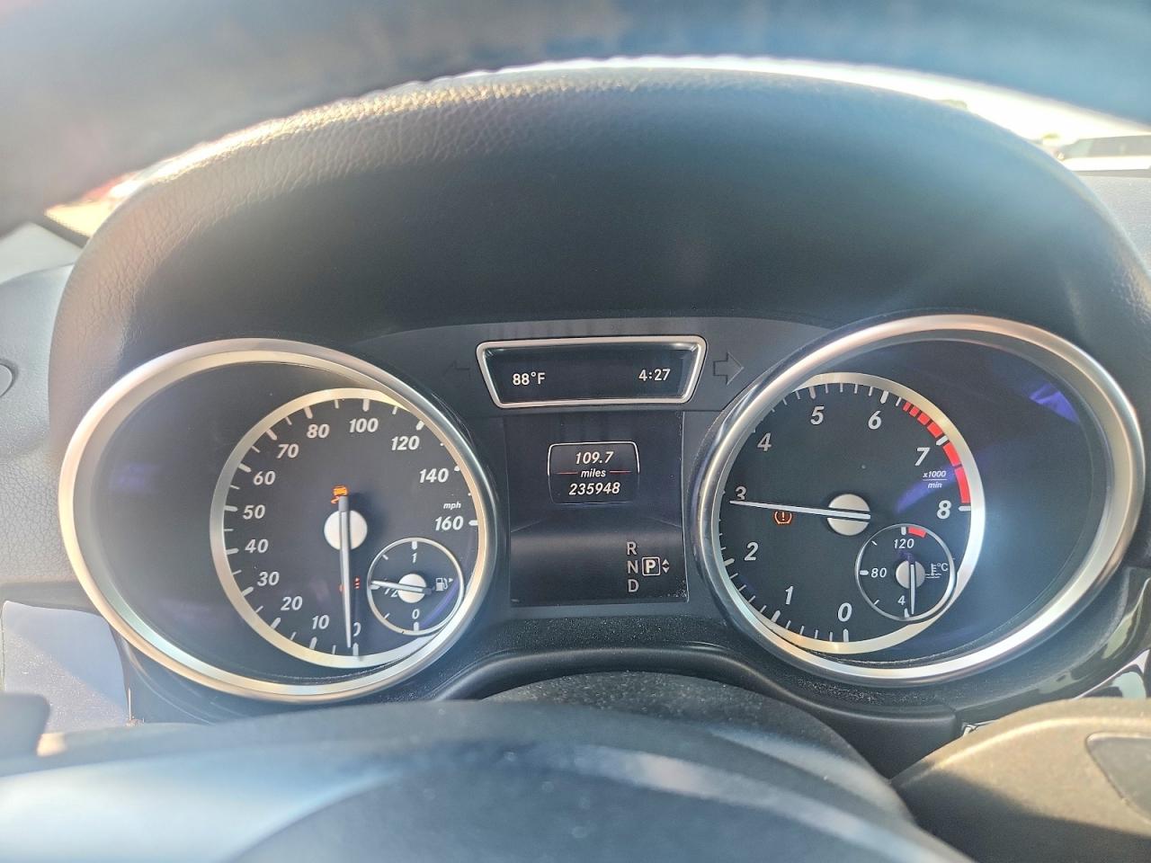Mercedes-Benz M-Class 350