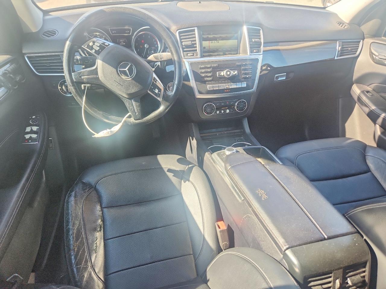 Mercedes-Benz M-Class 350
