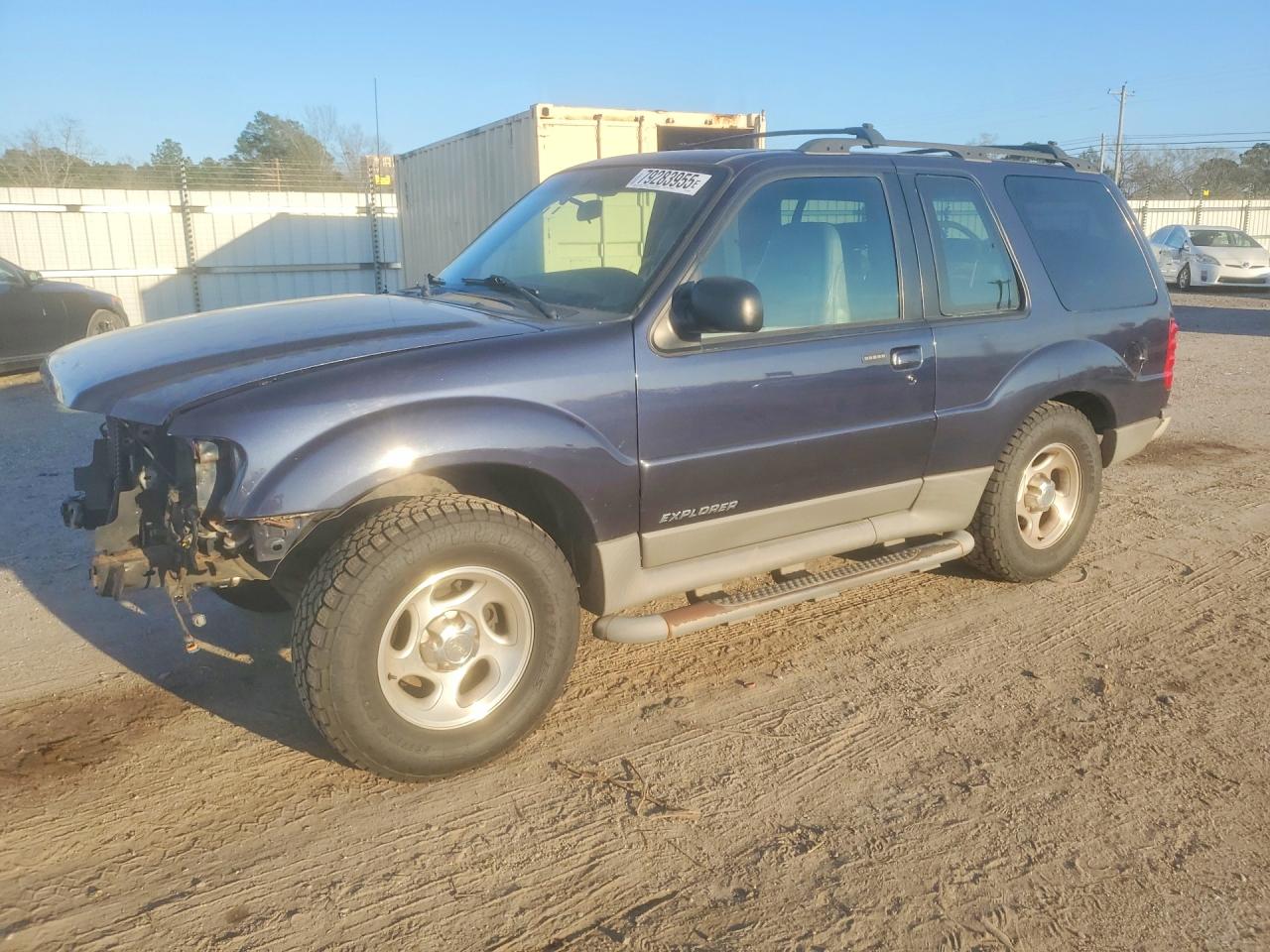 Salvage Ford Explorer Image