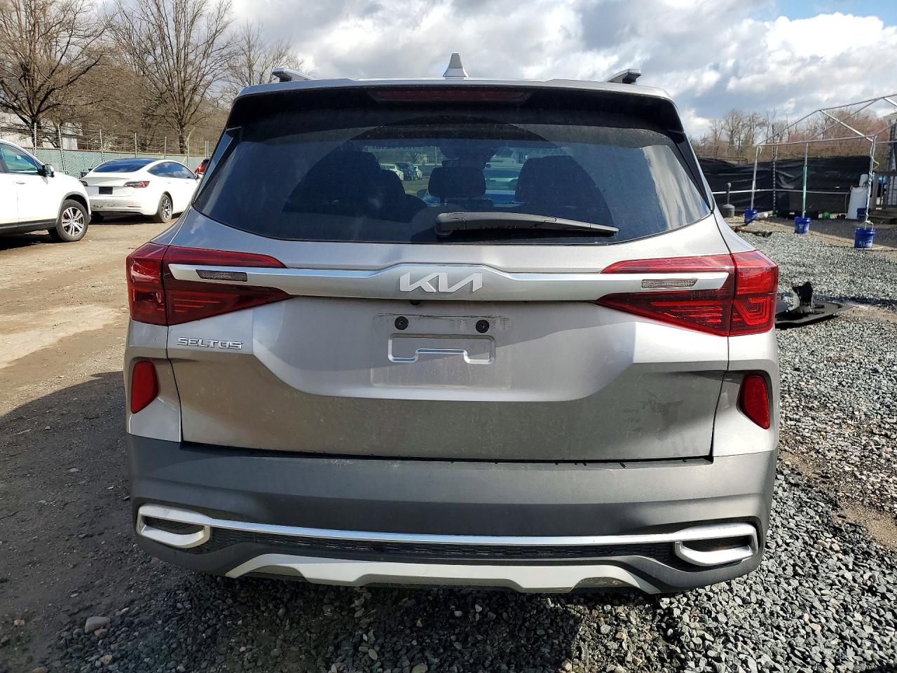 Kia Seltos S