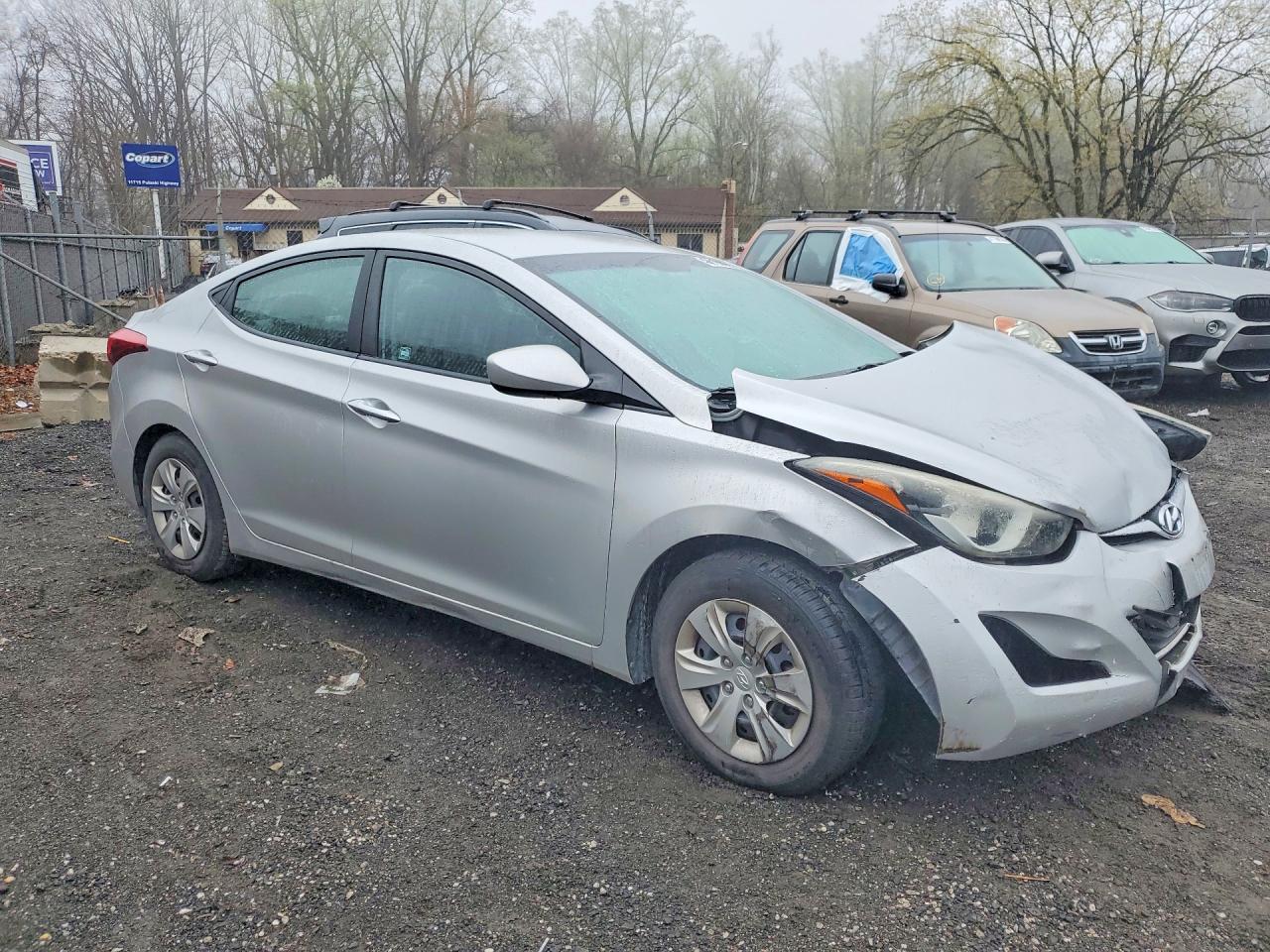 Hyundai ELANTRA Se