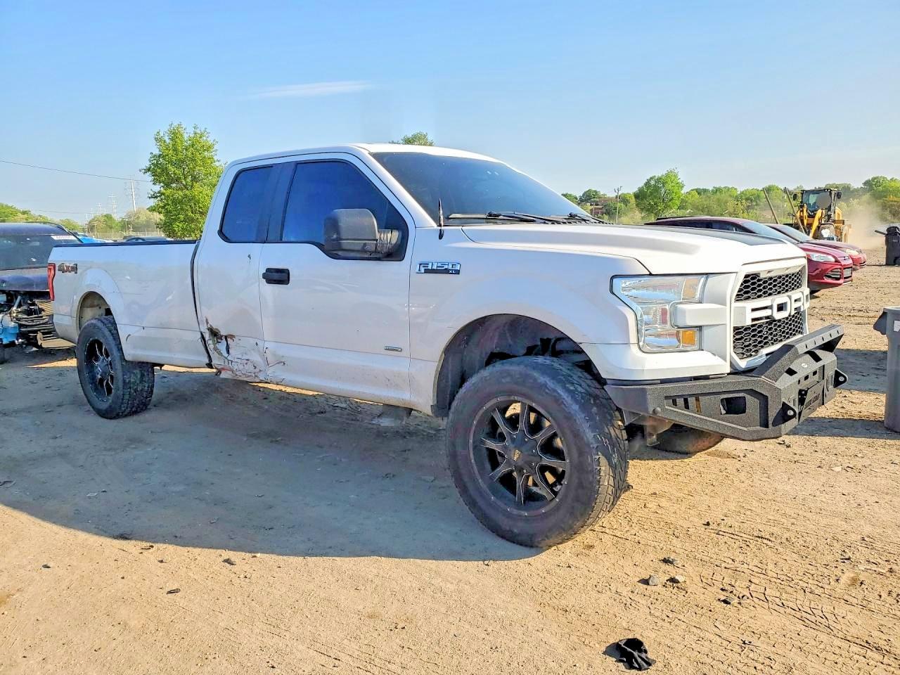 Ford F-150 Super Cab