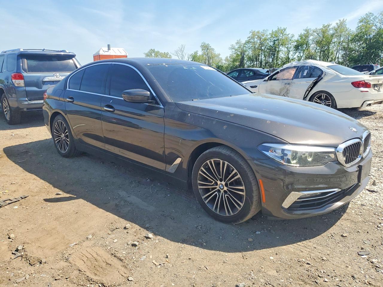 BMW 5 Series Xi