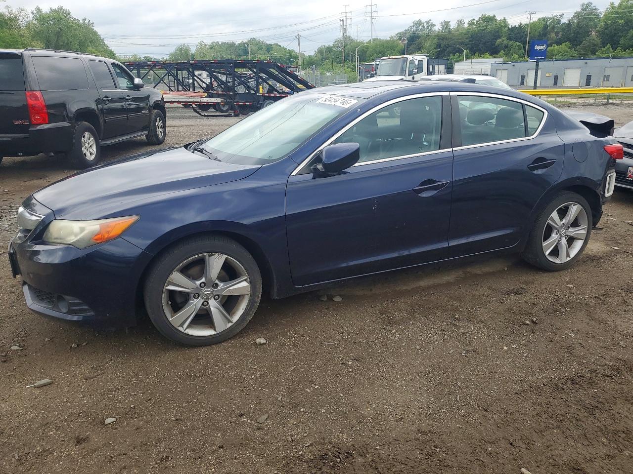 Salvage Acura ILX Image