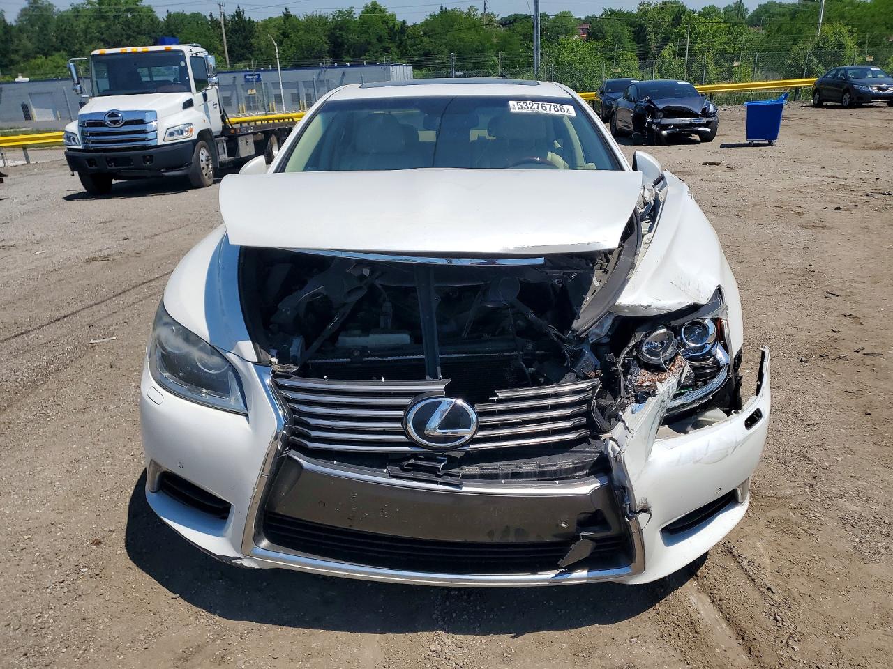 Lexus LS 460