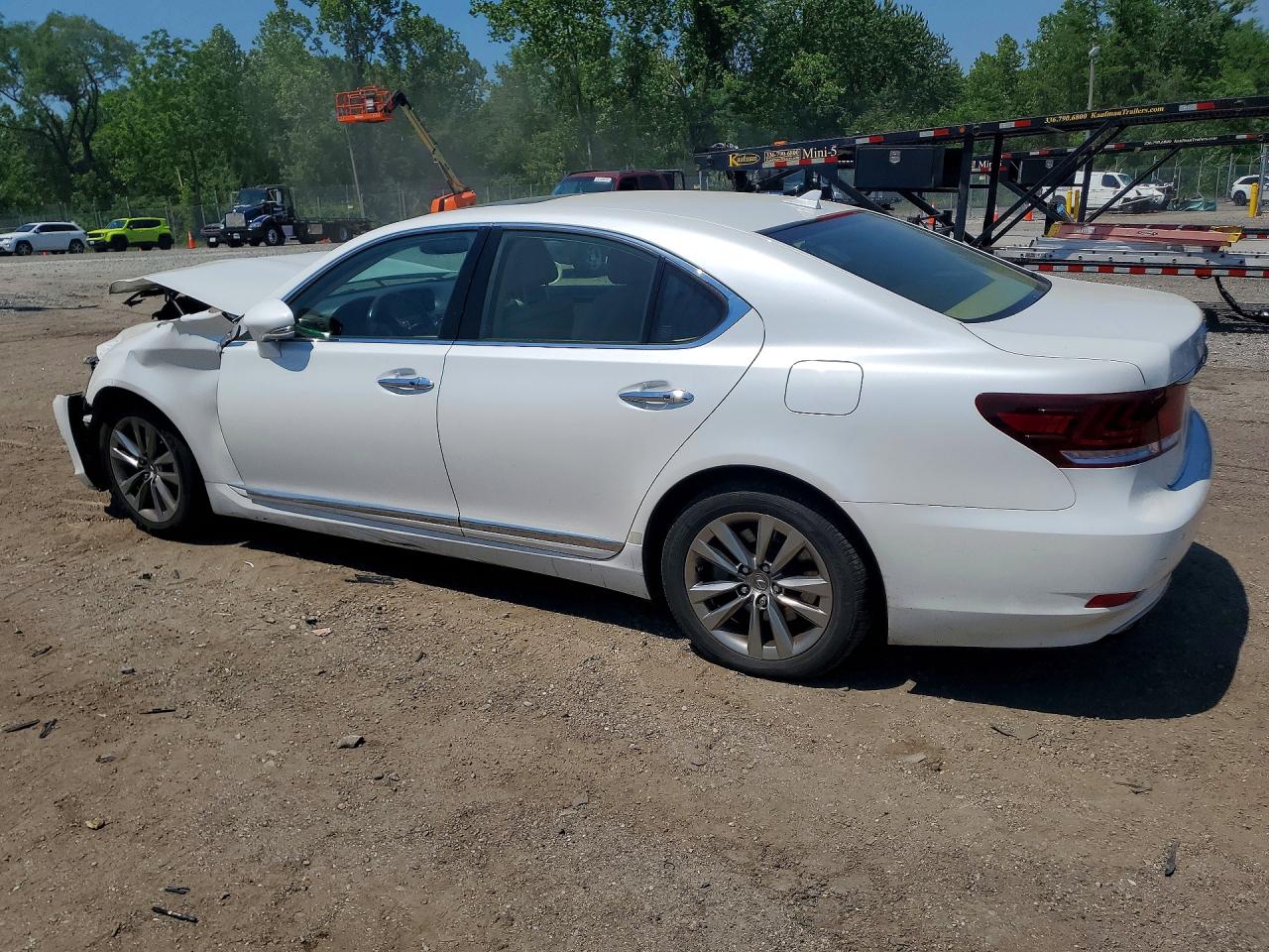 Lexus LS 460
