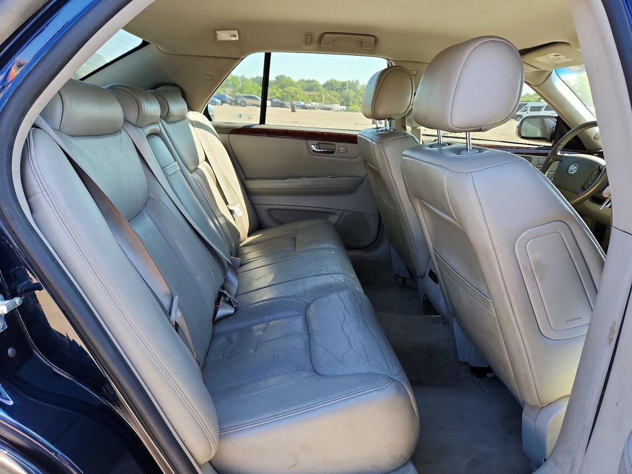 Cadillac DTS