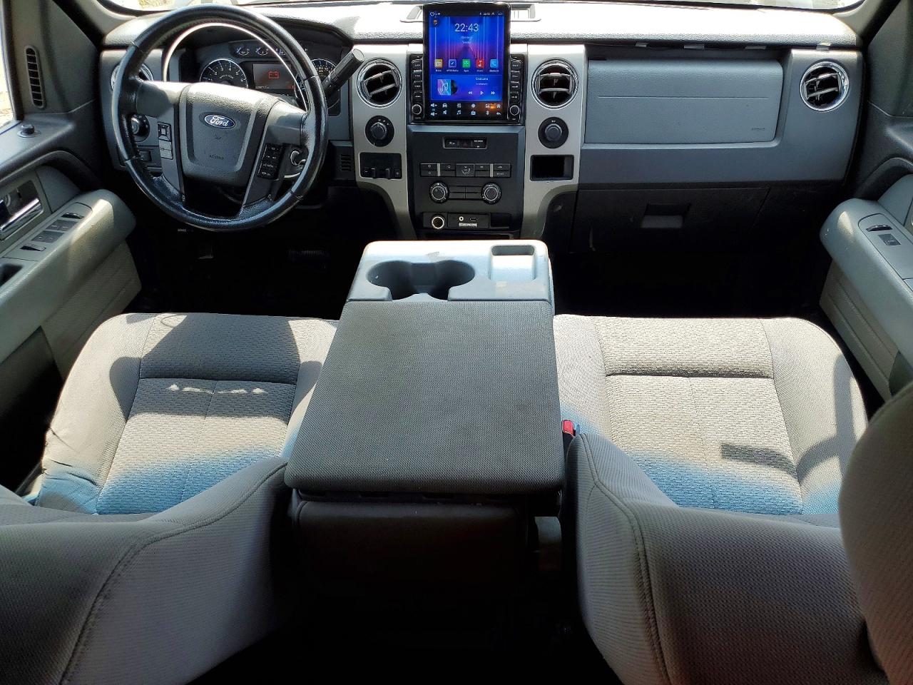 Ford F-150 Super Cab