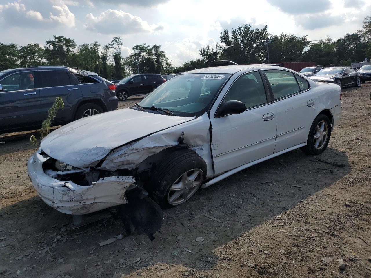 Salvage Oldsmobile Alero Image