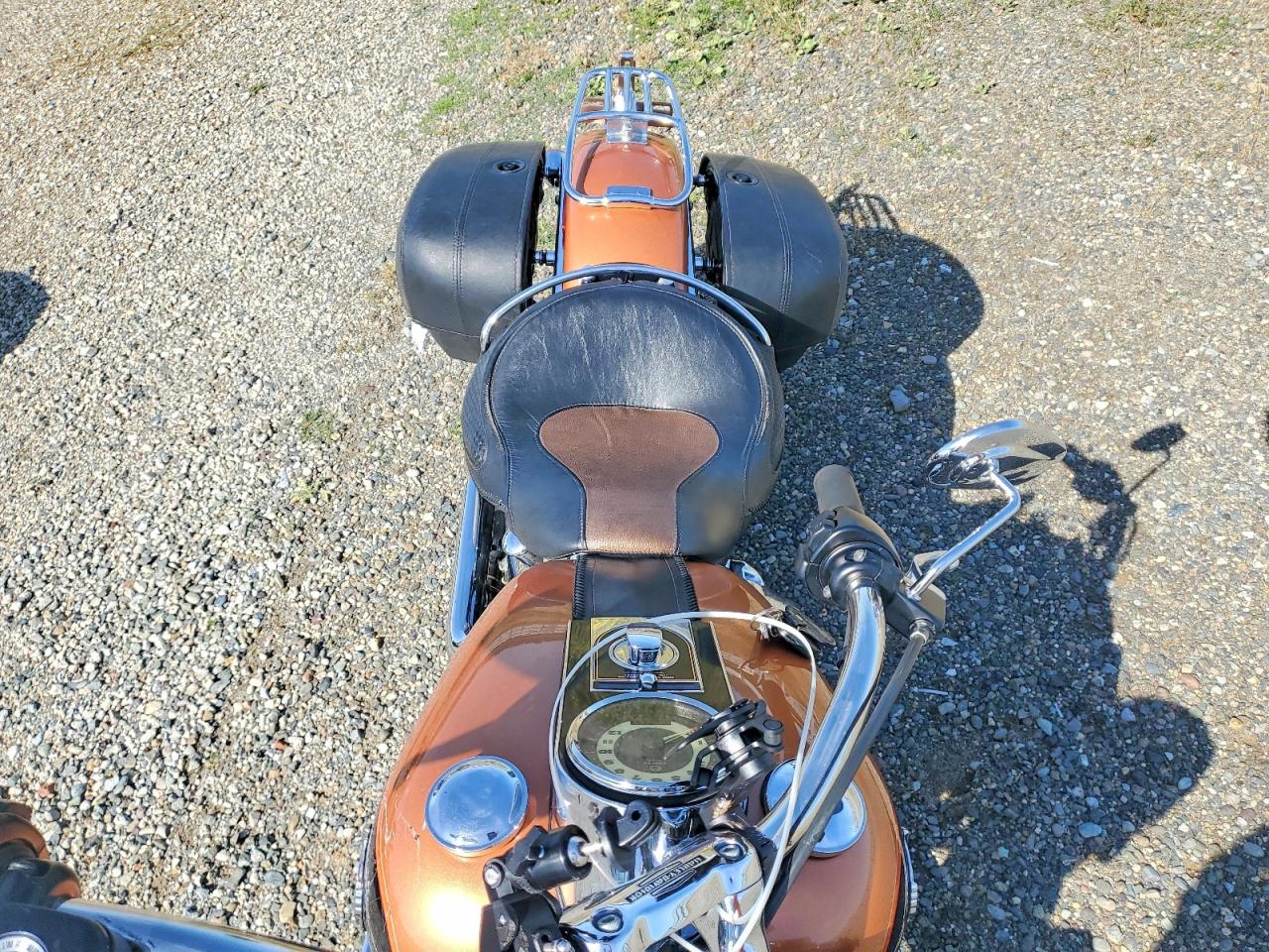 Harley-Davidson Fl 105th Anniversary Edition