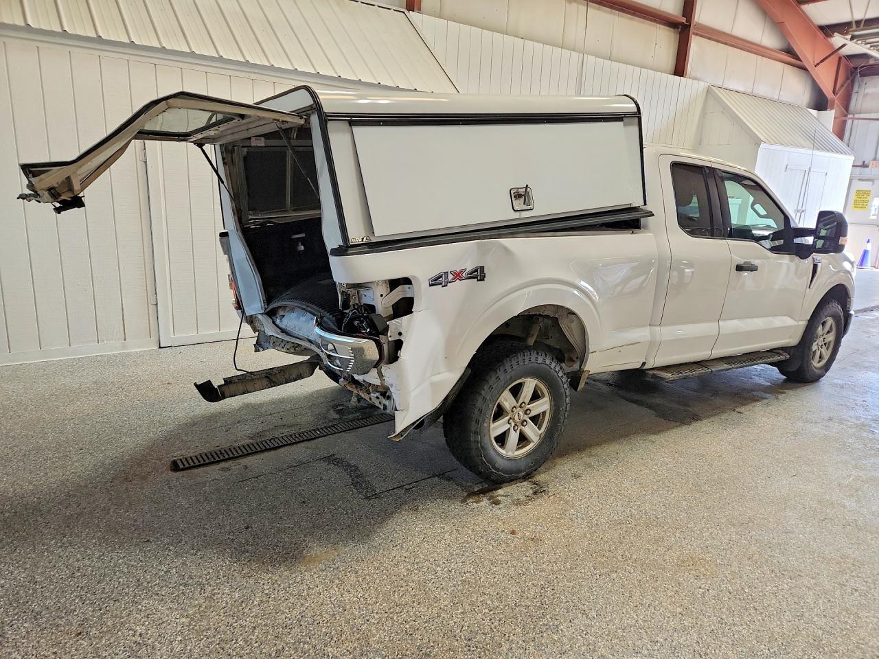 Ford F-150 Super Cab