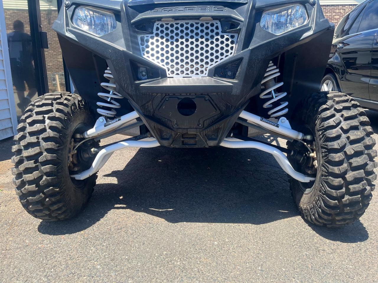 Polaris RZR