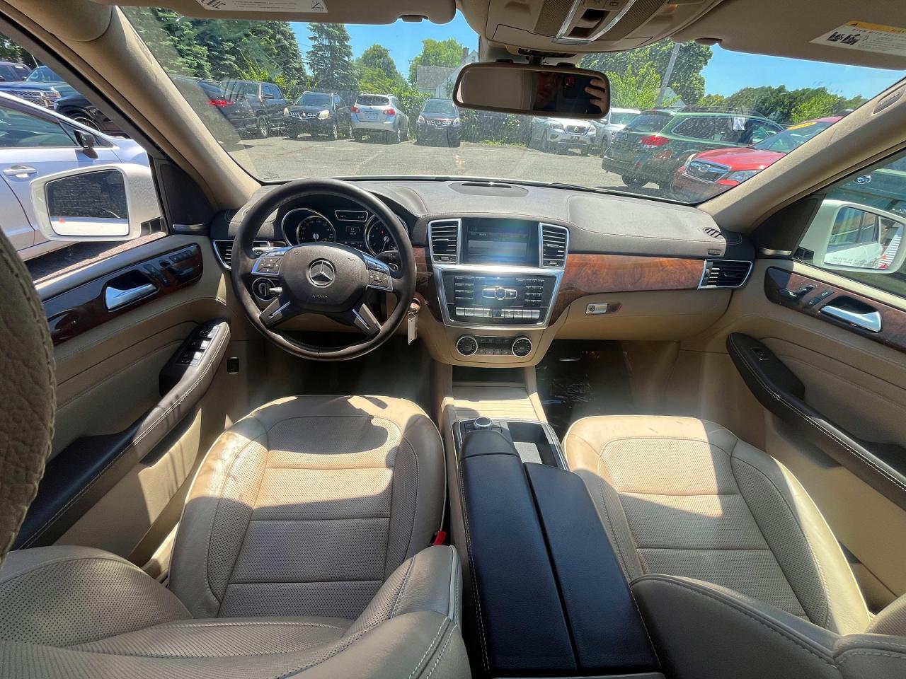 Mercedes-Benz M-Class 550 4matic