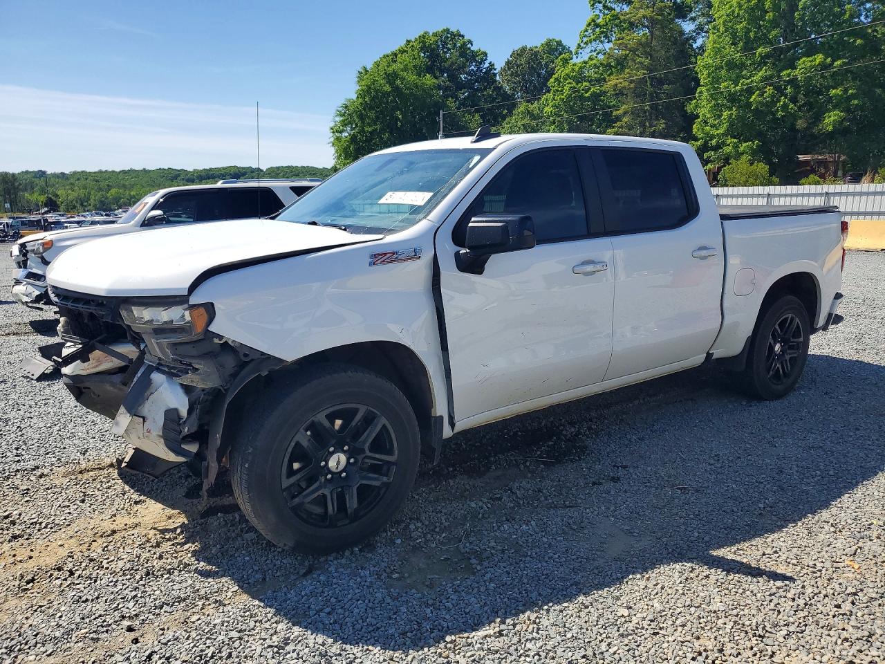 Salvage Chevrolet Silverado Image