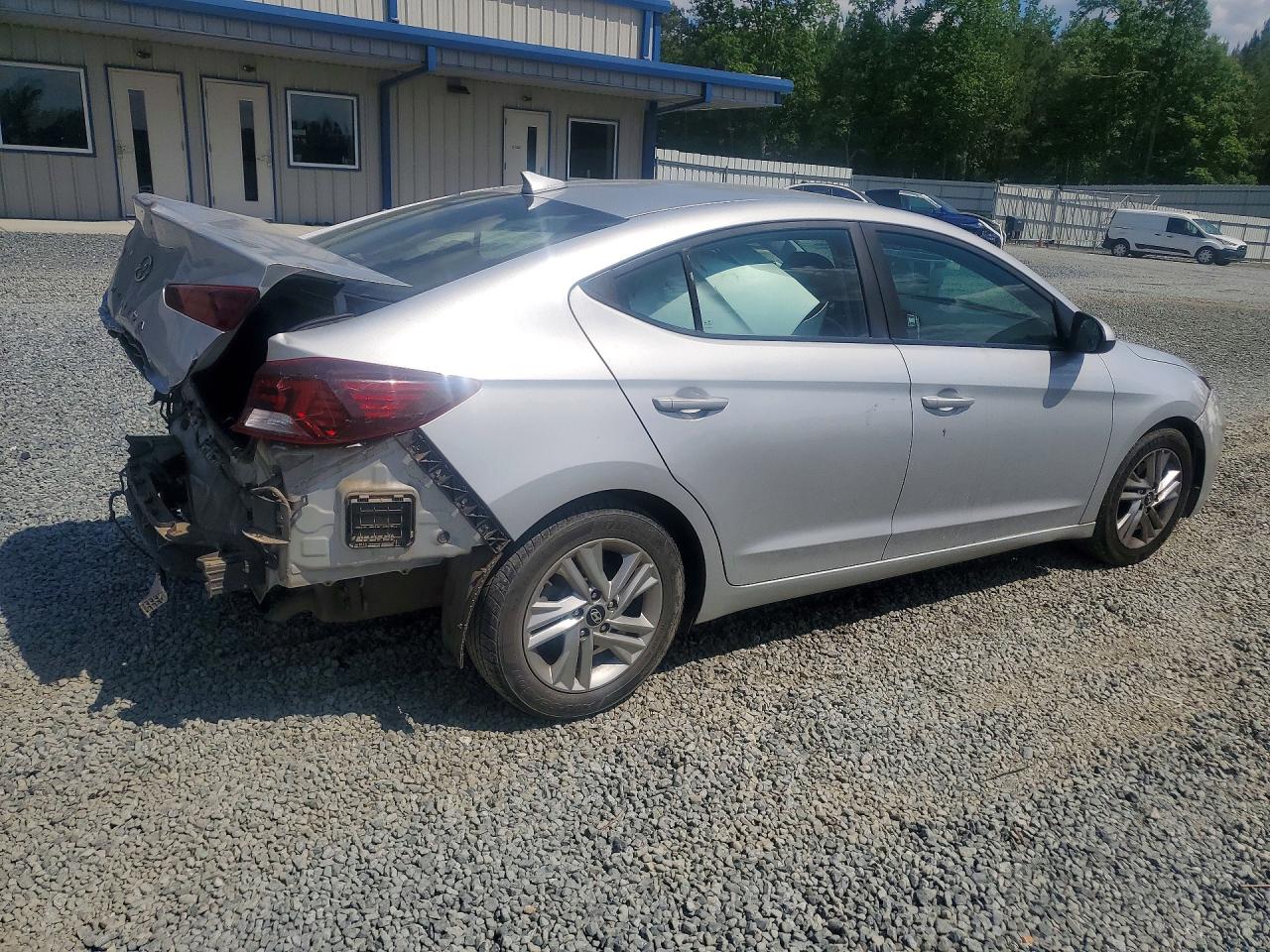 Hyundai ELANTRA Sel