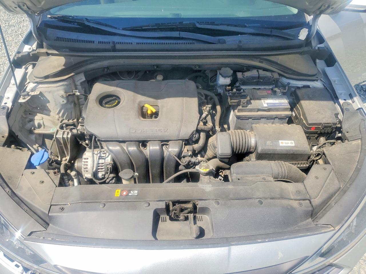Hyundai ELANTRA Sel