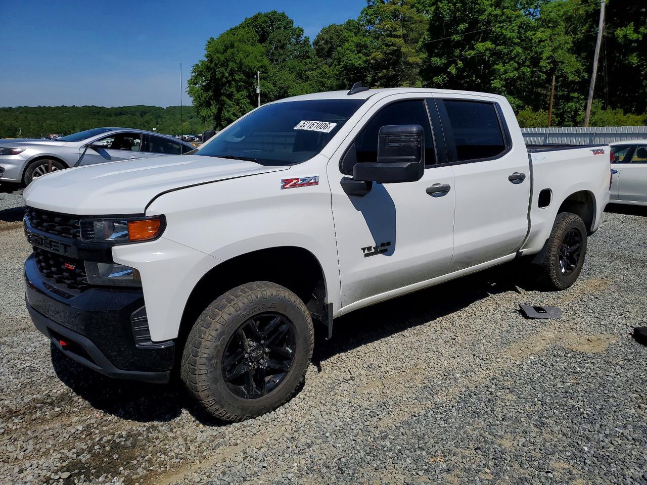Salvage Chevrolet Silverado Image