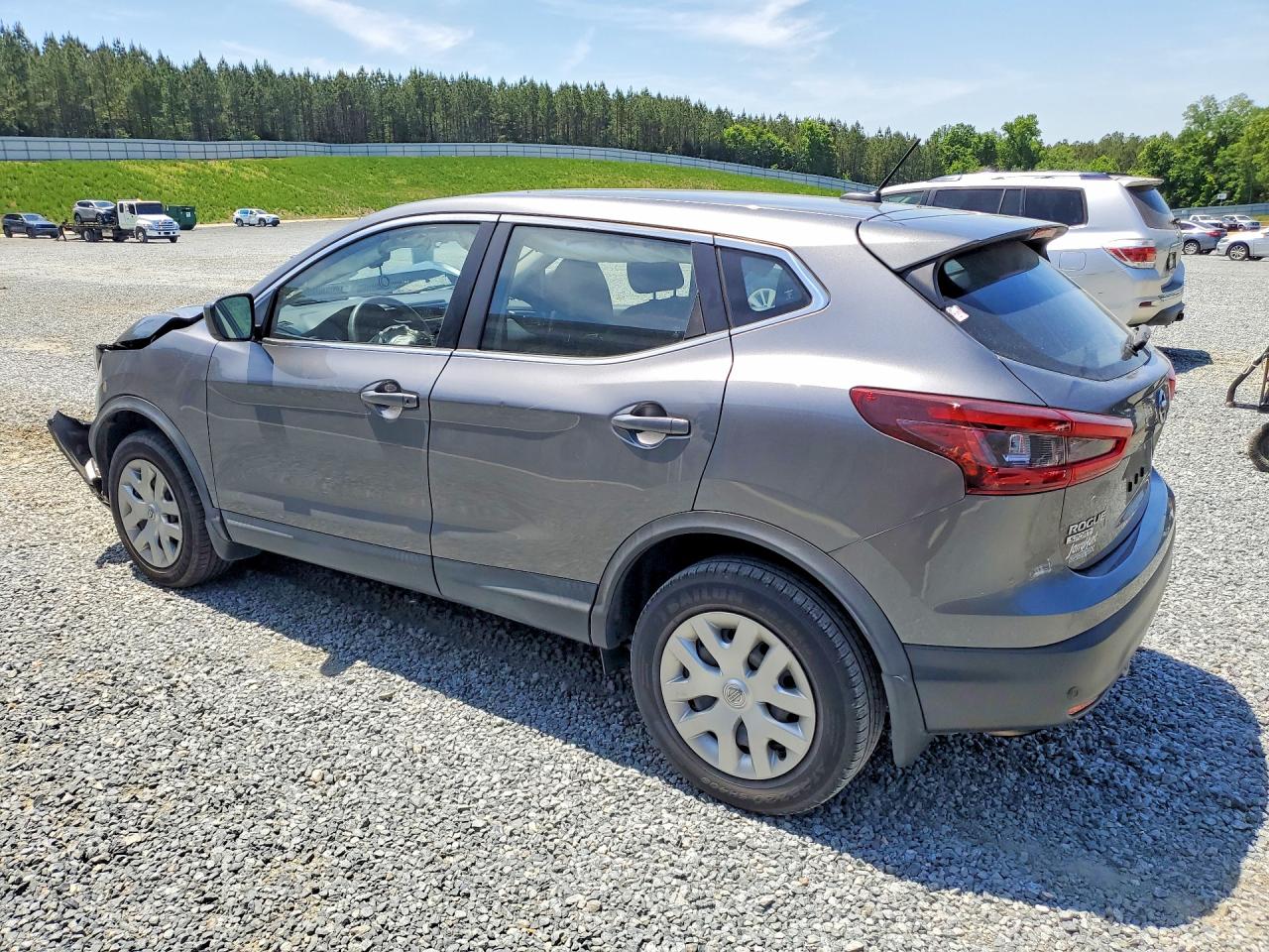 Nissan Rogue S