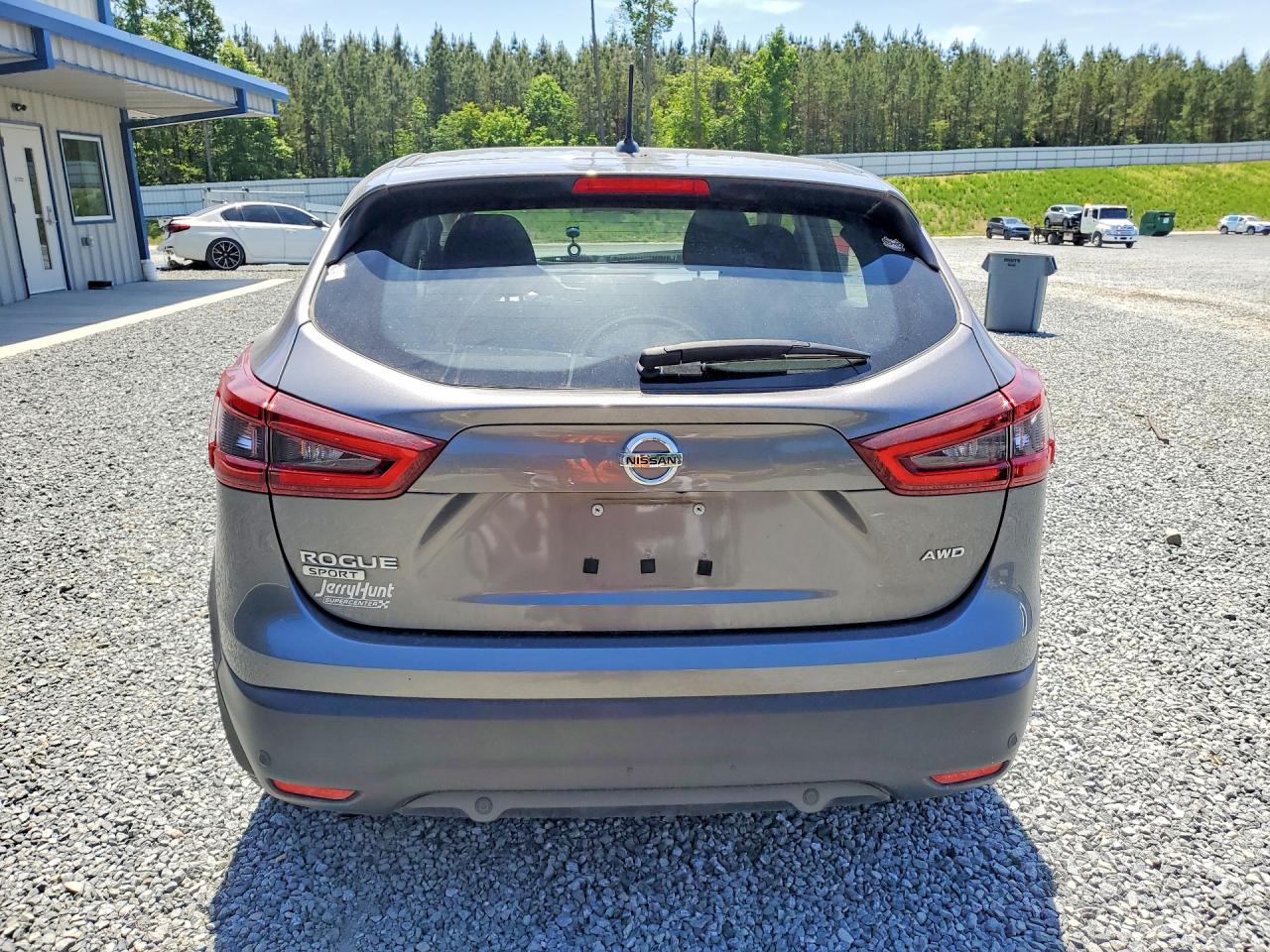 Nissan Rogue S