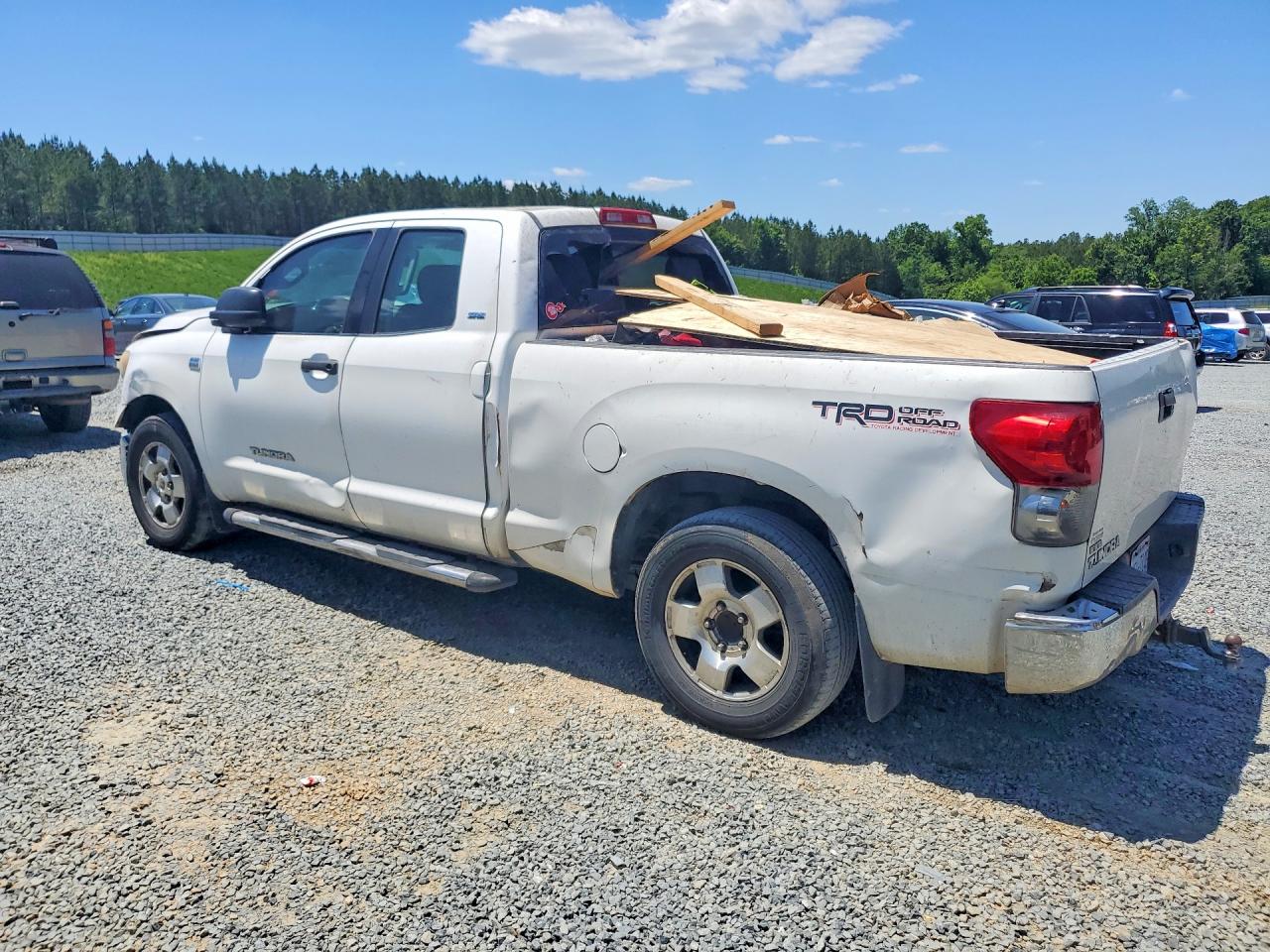 Toyota Tundra Double Cab Sr5