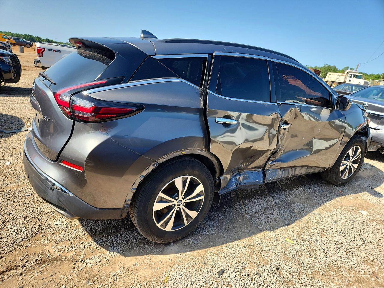 Nissan Murano Sv