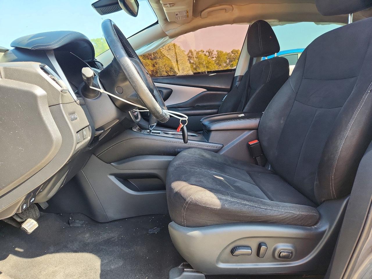 Nissan Murano Sv