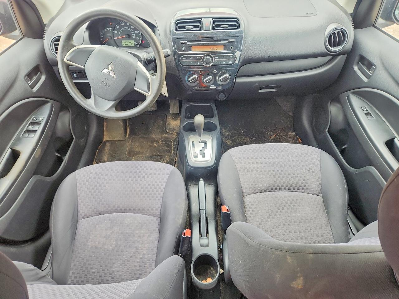 Mitsubishi Mirage Es