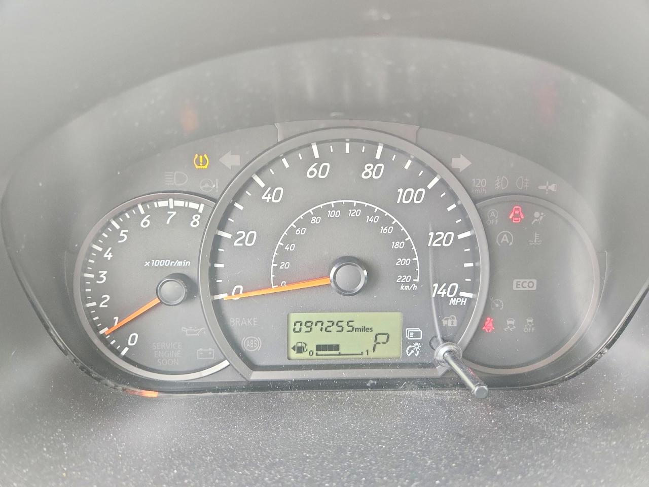 Mitsubishi Mirage Es