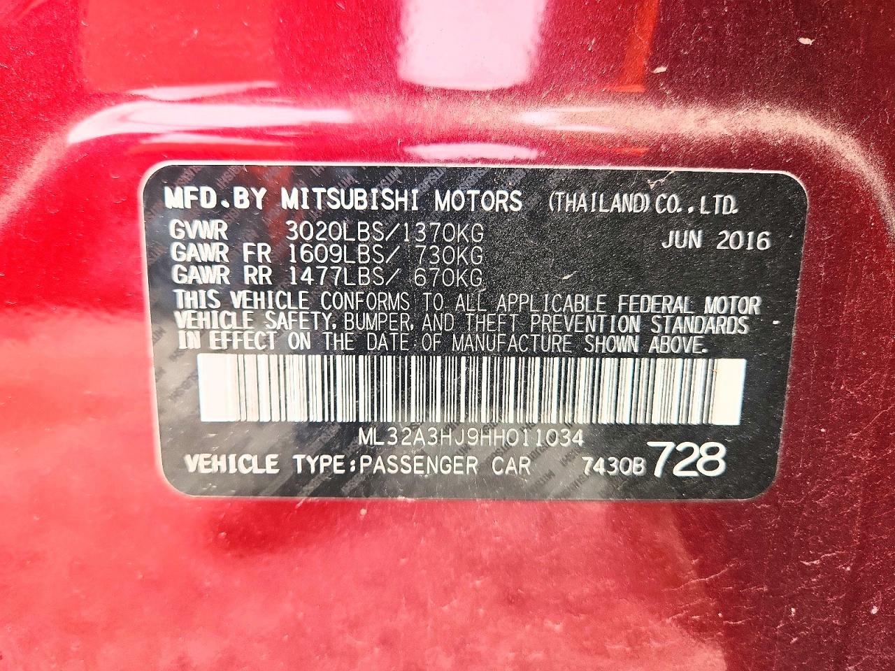Mitsubishi Mirage Es