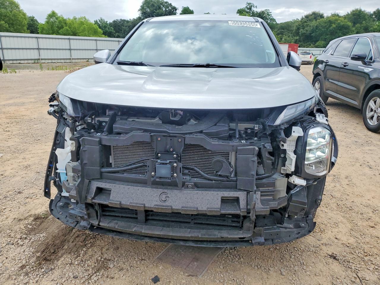 Mitsubishi Outlander Se