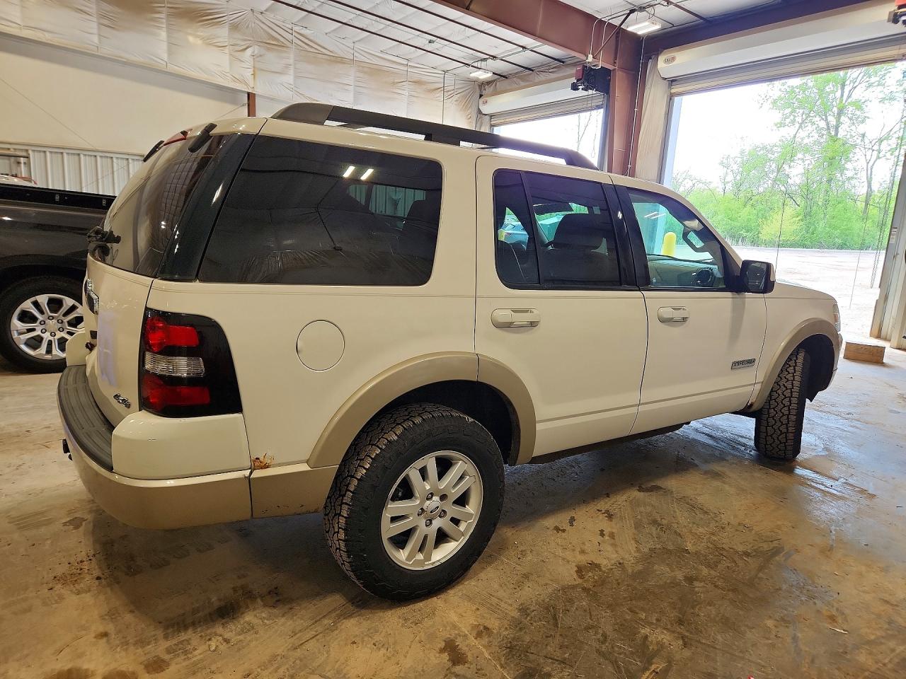 Ford Explorer Eddie Bauer