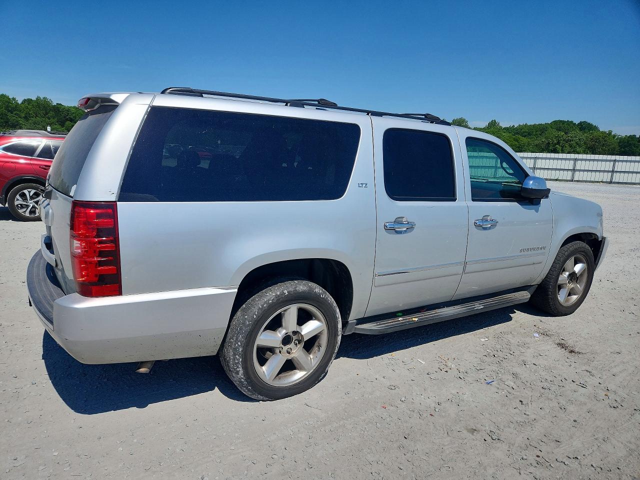 Chevrolet Suburban K1500 Ltz