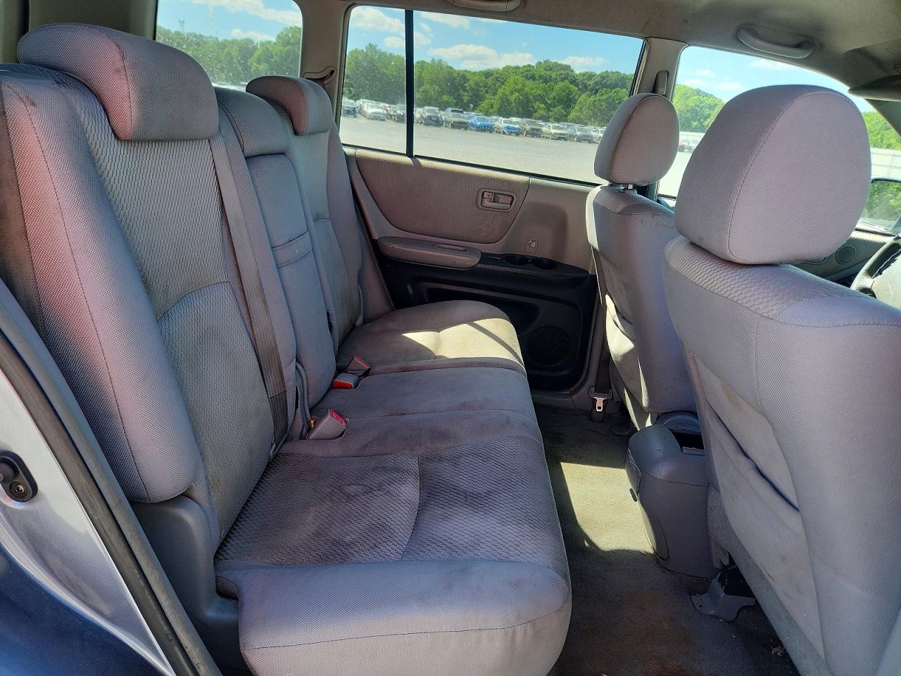 Toyota Highlander Base