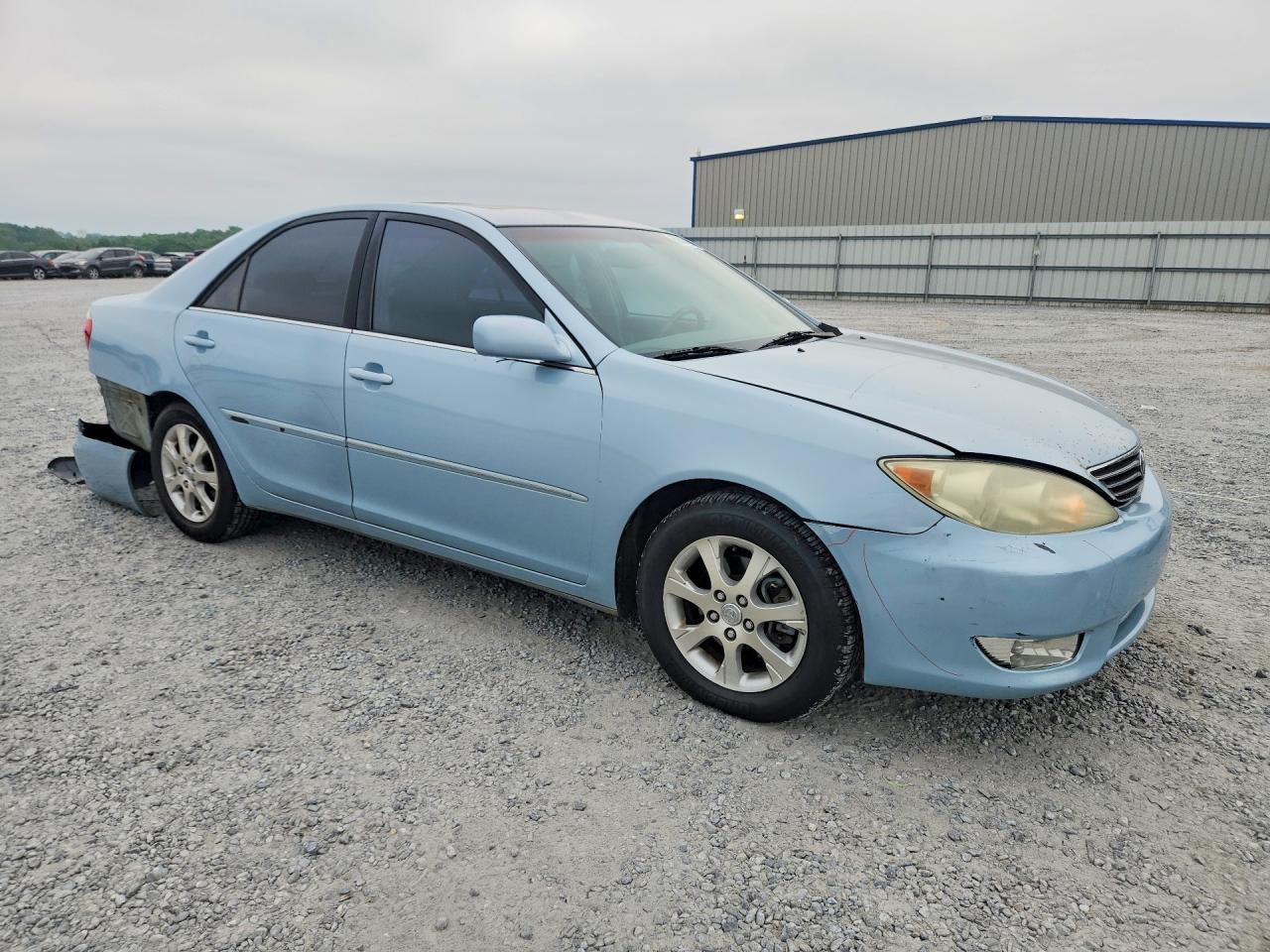 Toyota Camry Xle V6