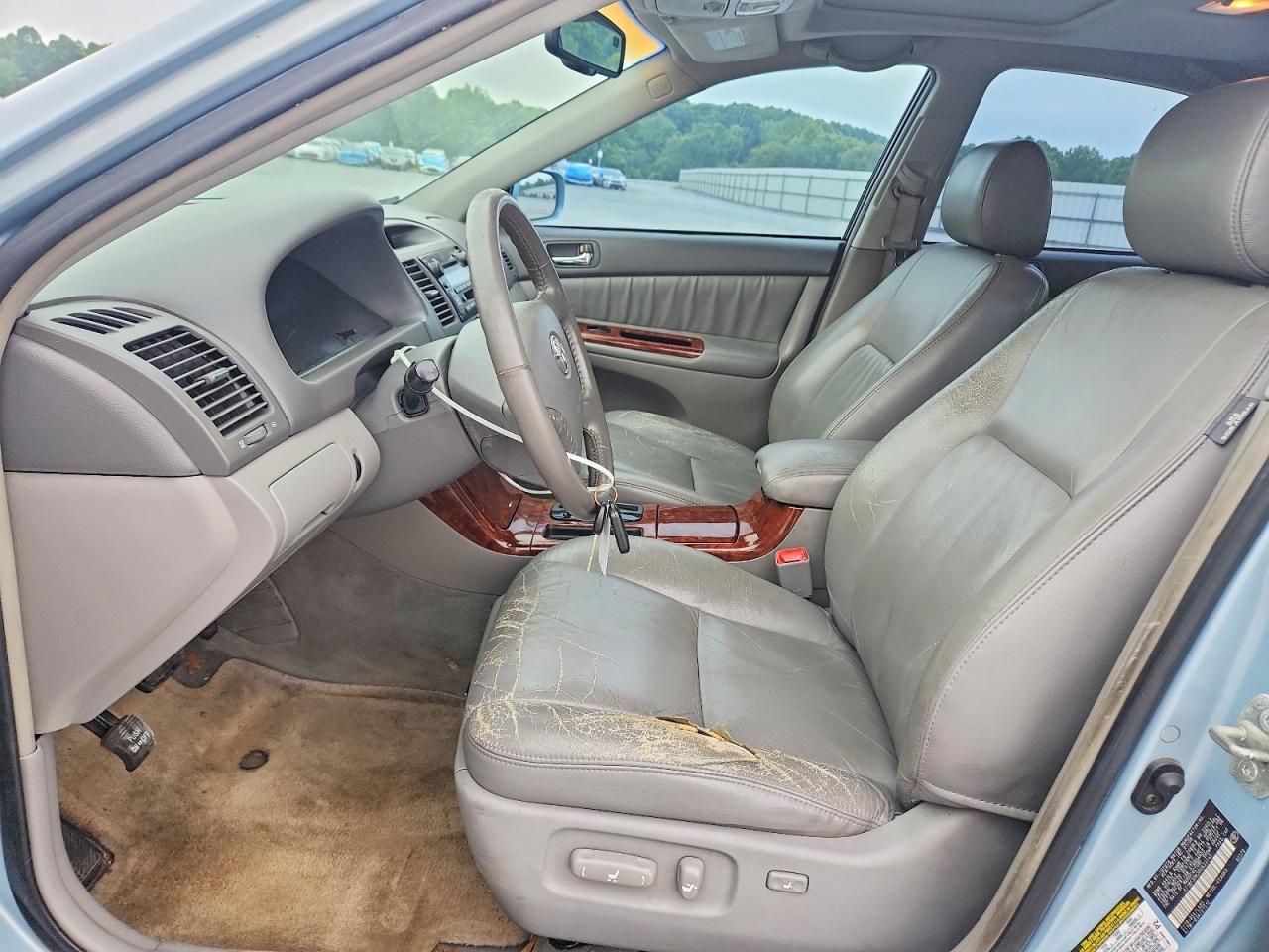 Toyota Camry Xle V6