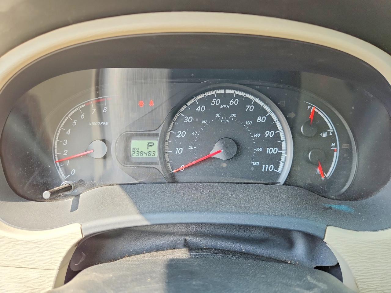 Toyota Sienna Le 8-passenger