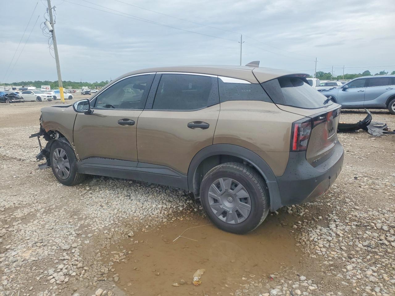 Nissan Kicks S