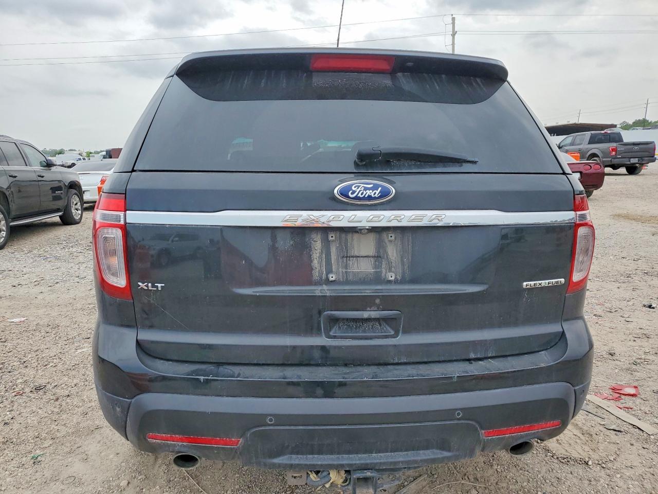 Ford Explorer Xlt