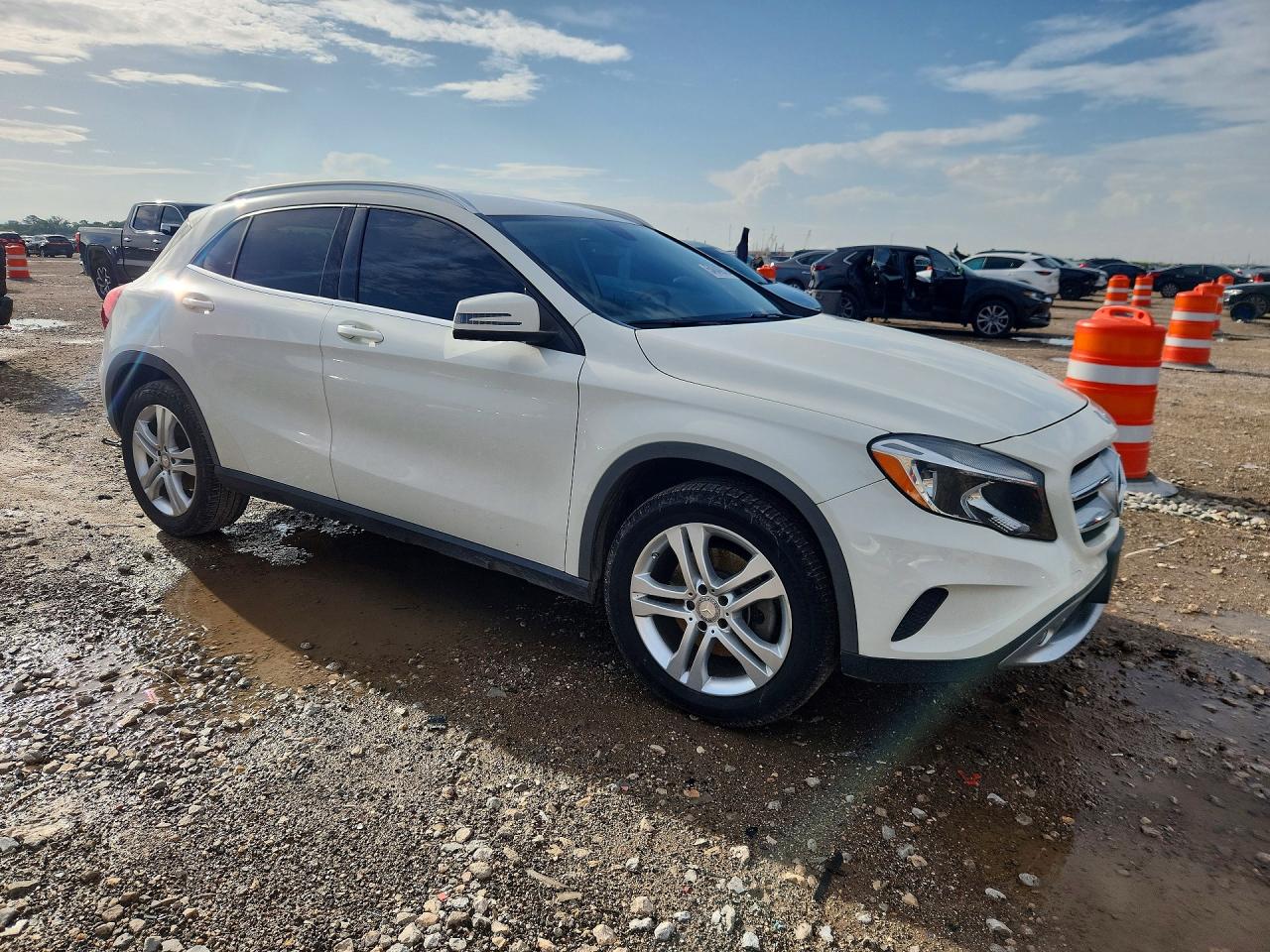 Mercedes-Benz GLA 250 4matic