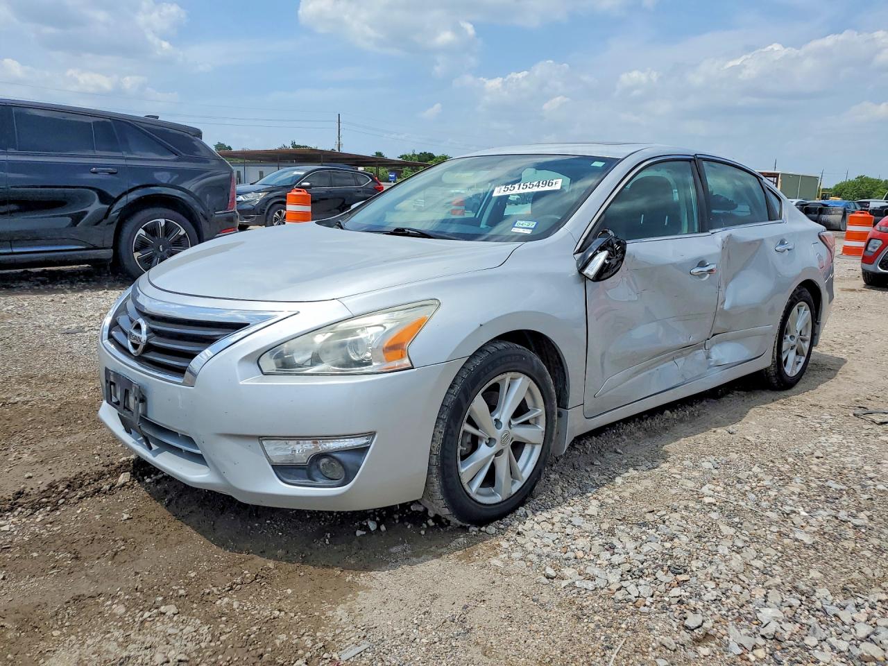 Salvage Nissan Altima Image