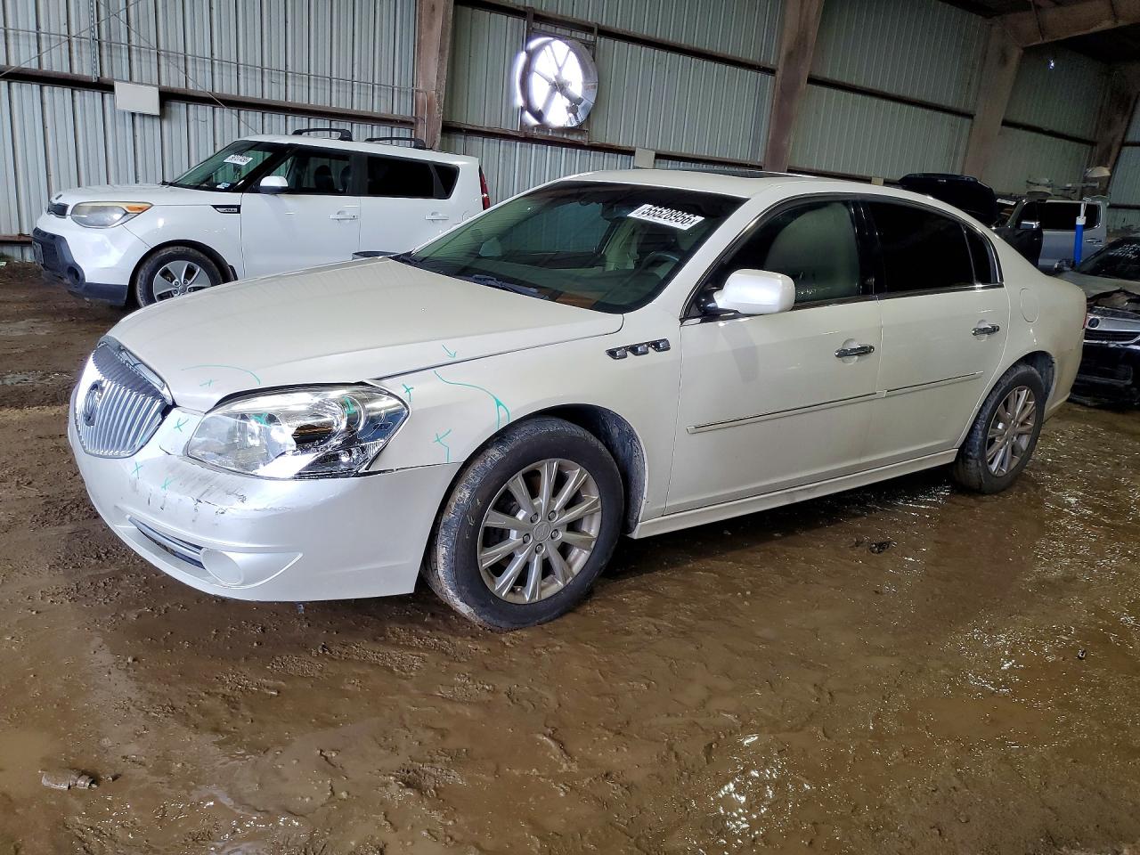 Salvage Buick Lucerne Image