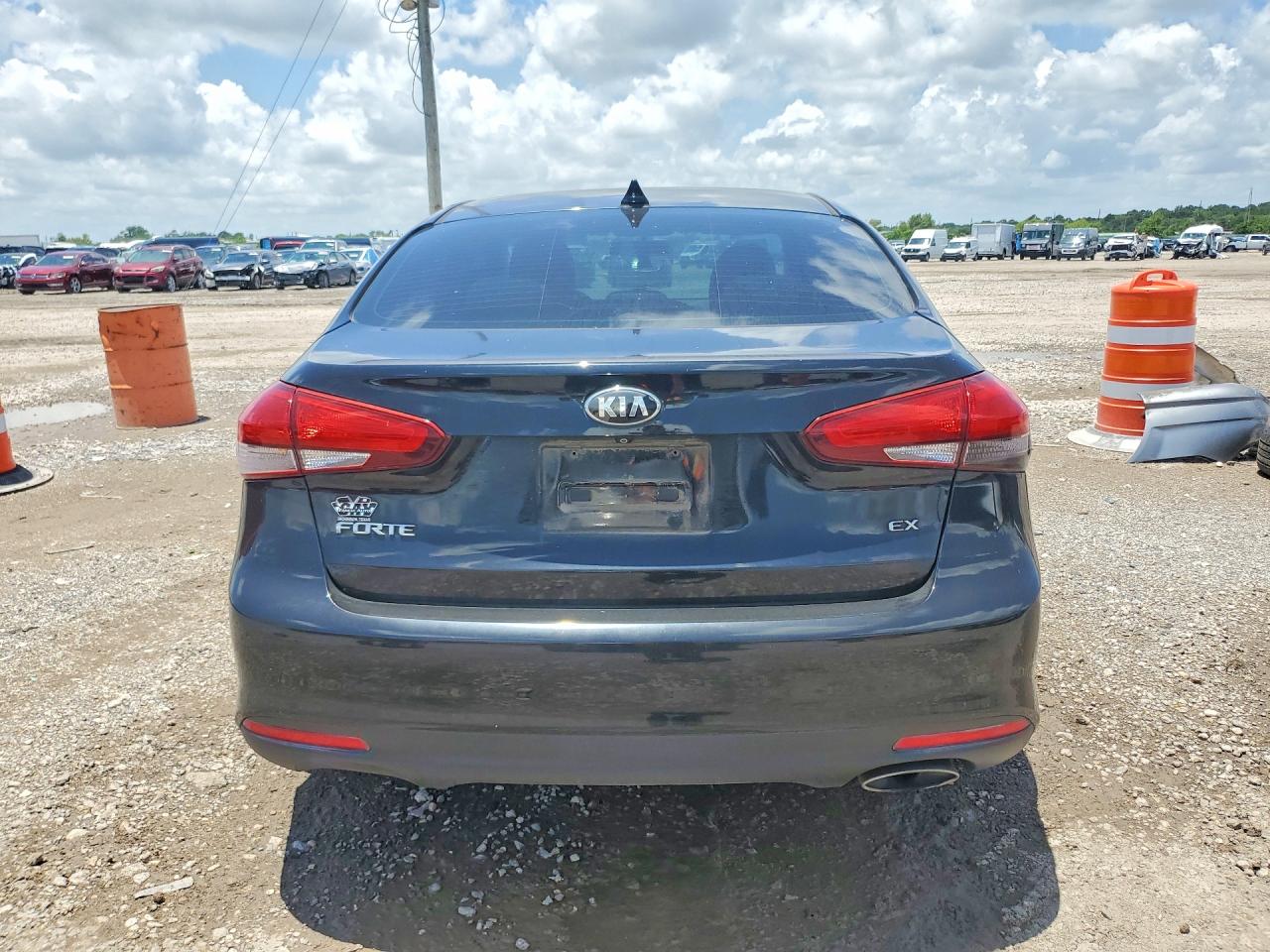 Kia Forte Ex