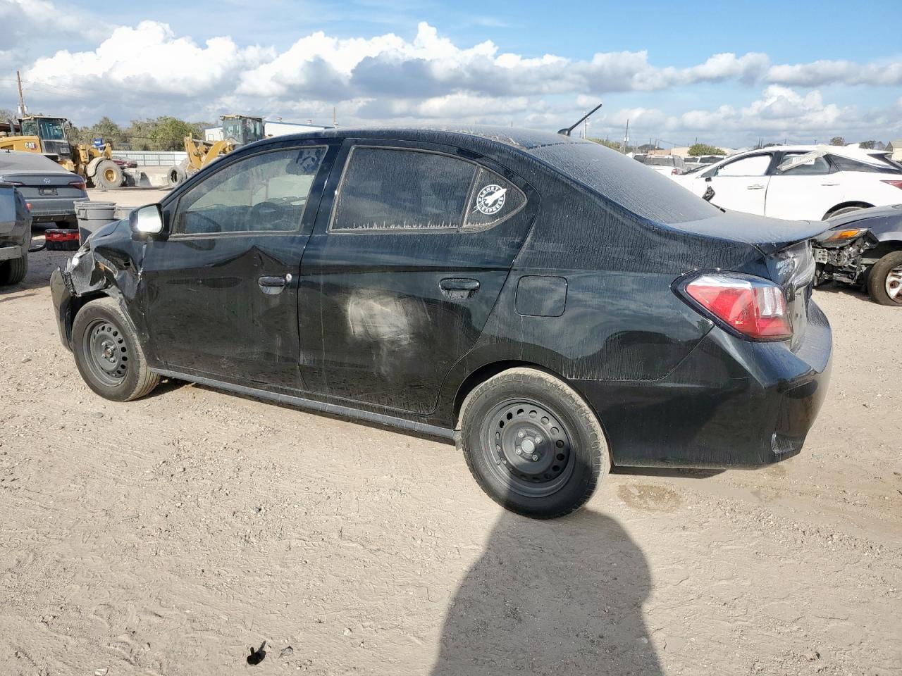 Mitsubishi Mirage G4 Es