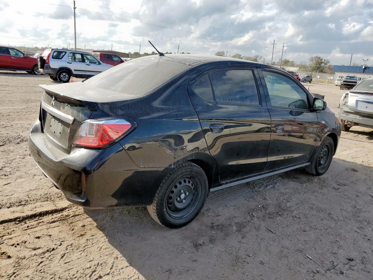 Mitsubishi Mirage G4 Es