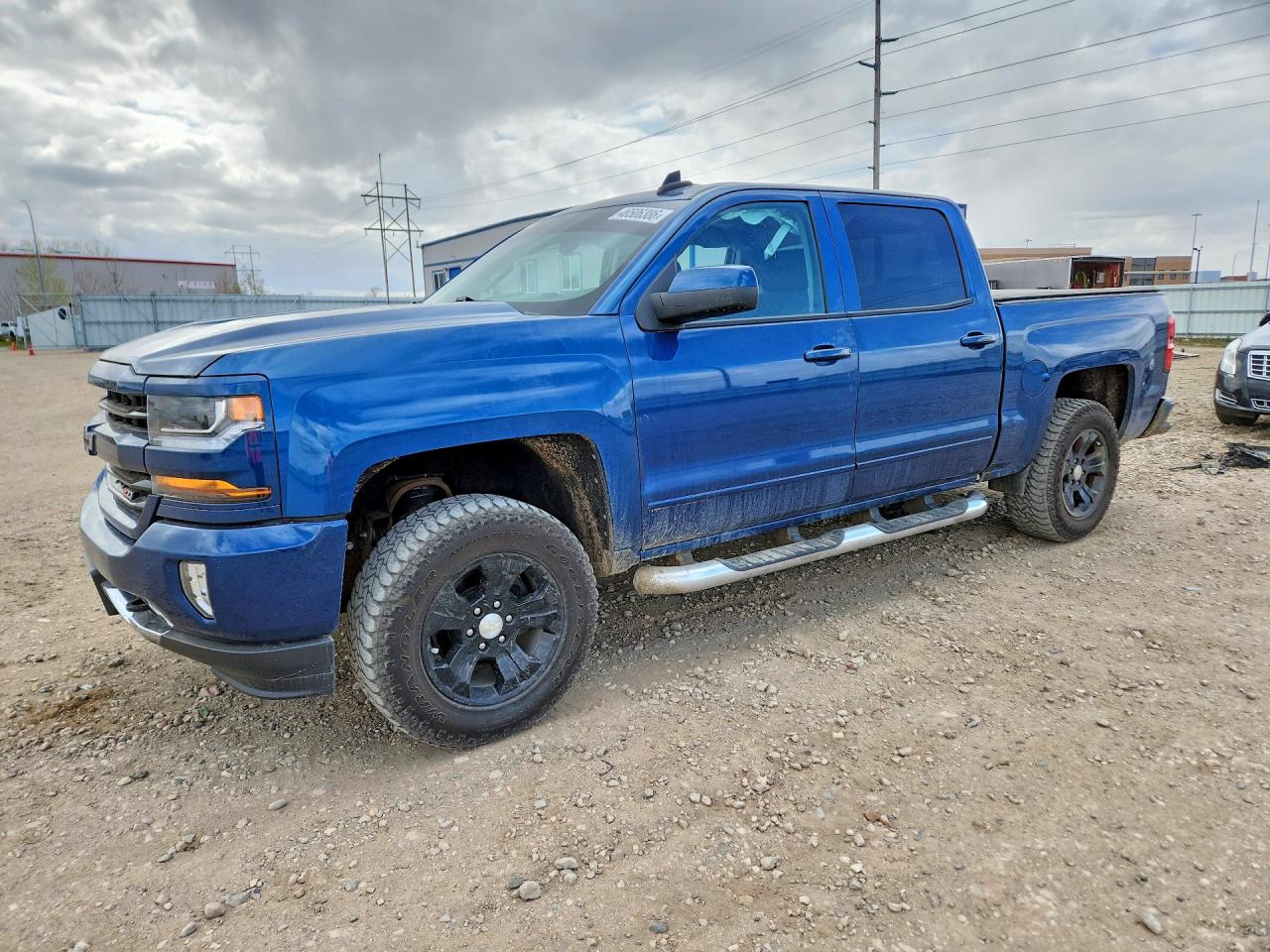 Salvage Chevrolet Silverado Image