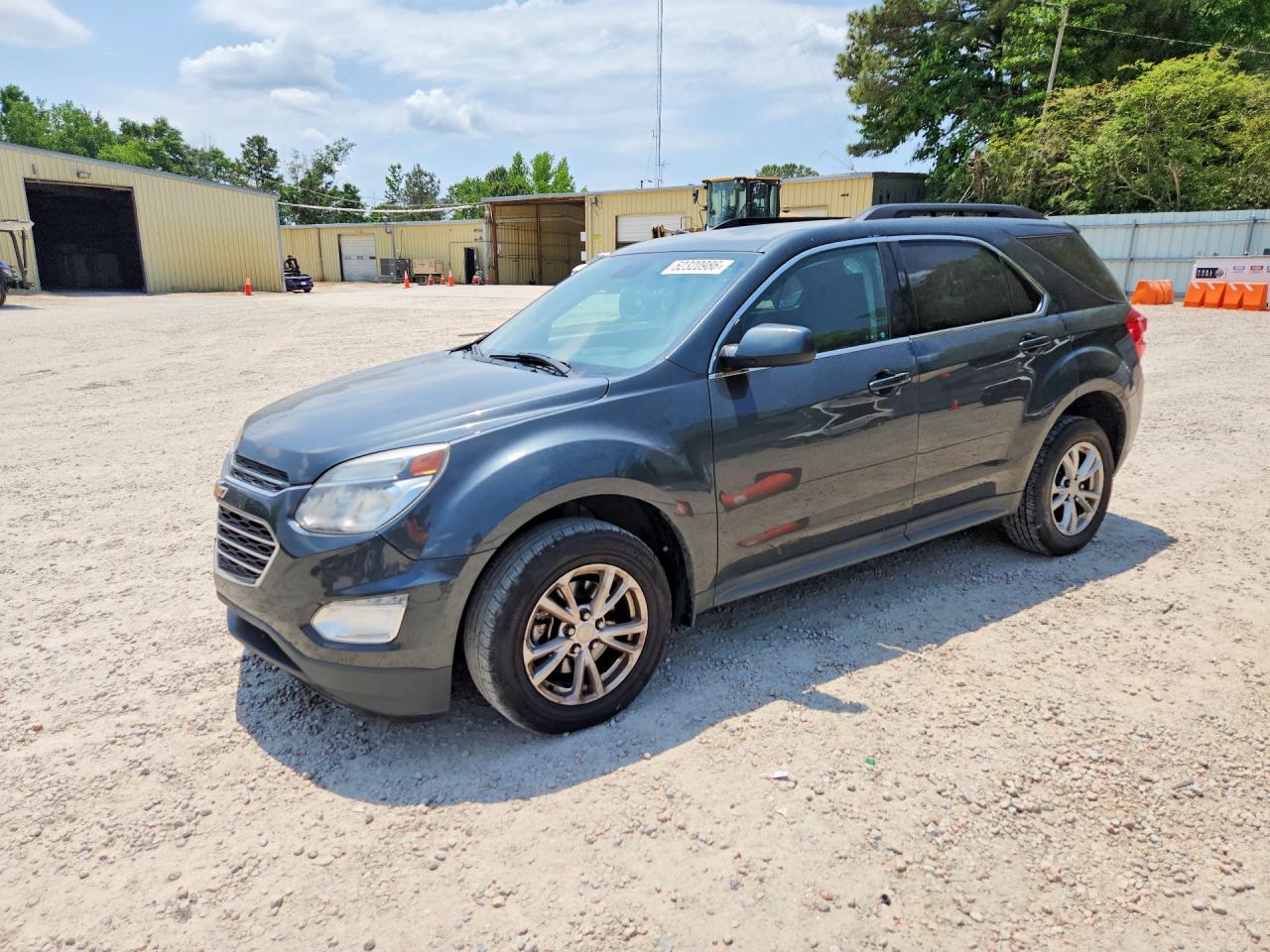Salvage Chevrolet Equinox Image