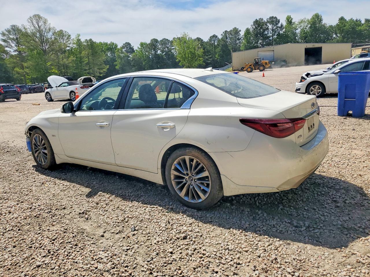 INFINITI Q50 3.0t Luxe